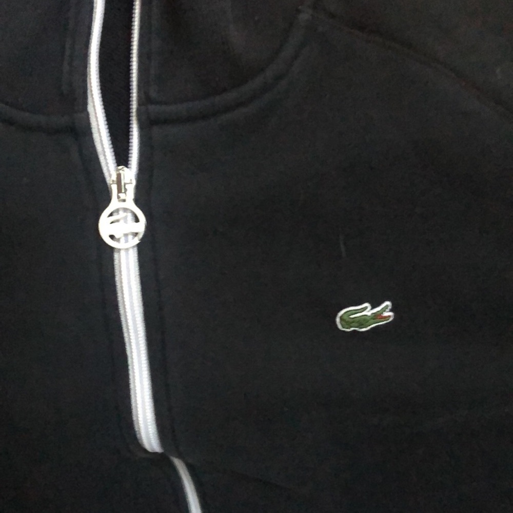 Lacoste Men’s Size 7 Zip Up!